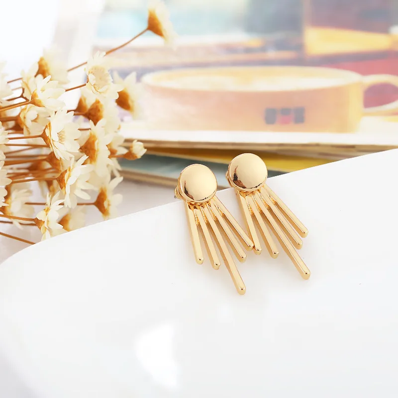 Новые модные дизайнерские серьги для женщин серьги-гвоздики с шипами