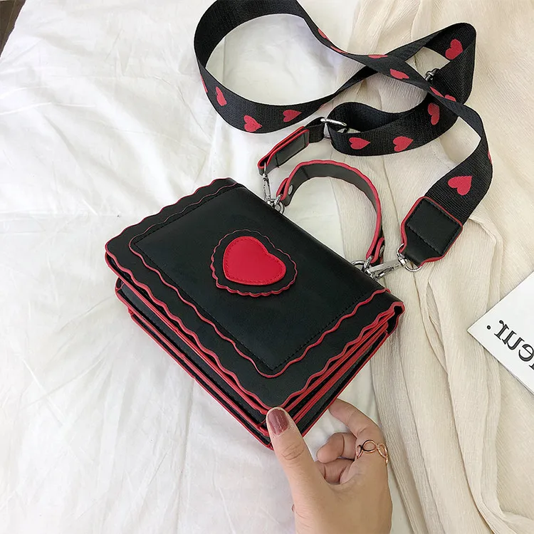 Black TOYOOSKY/Модная женская сумка на плечо в японском стиле из искусственной кожи, сумка через плечо с милым сердцем, съемные портативные сумки для девочек - Цвет: Black
