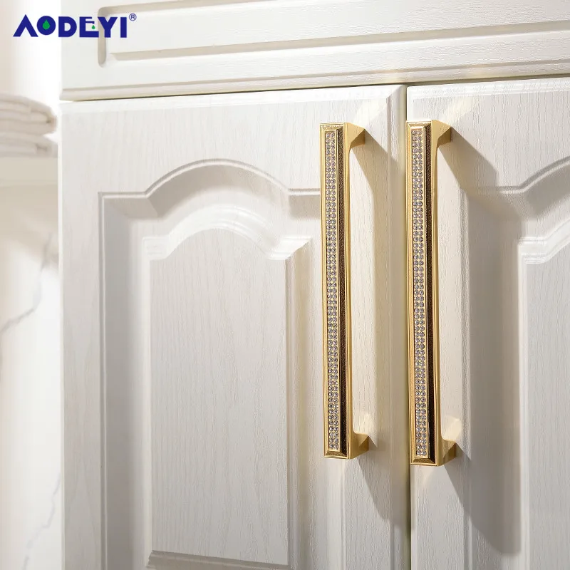 

Luxury Drawer Cabinet Handles Wardrobe Cupboard Door Pull Czech Crystal 24K Gold or Chrome Homeware Furniture Handle 22-01