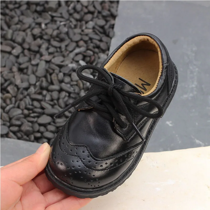 Новые кожаные туфли черные осенние детская обувь для мальчиков и девочек