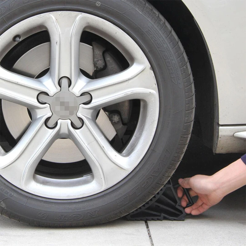 Резиновые колеса. Шины стоп. Колеса с стопами. Фиксатор халюс вальгус. Стоппер выбраковщик колесных дисков.