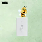 Наклейка для украшения дома в виде пчелки YOJA, настенный стикер для выключателя, 12SS0001