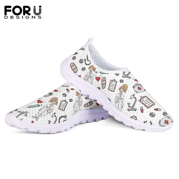 HME938AA FORUDESIGNS/летние мягкие женские туфли для медсестры на плоской подошве; сетчатые кроссовки с героями мультфильмов; летние пляжные Лоферы без застежки - Цвет: HME938AA