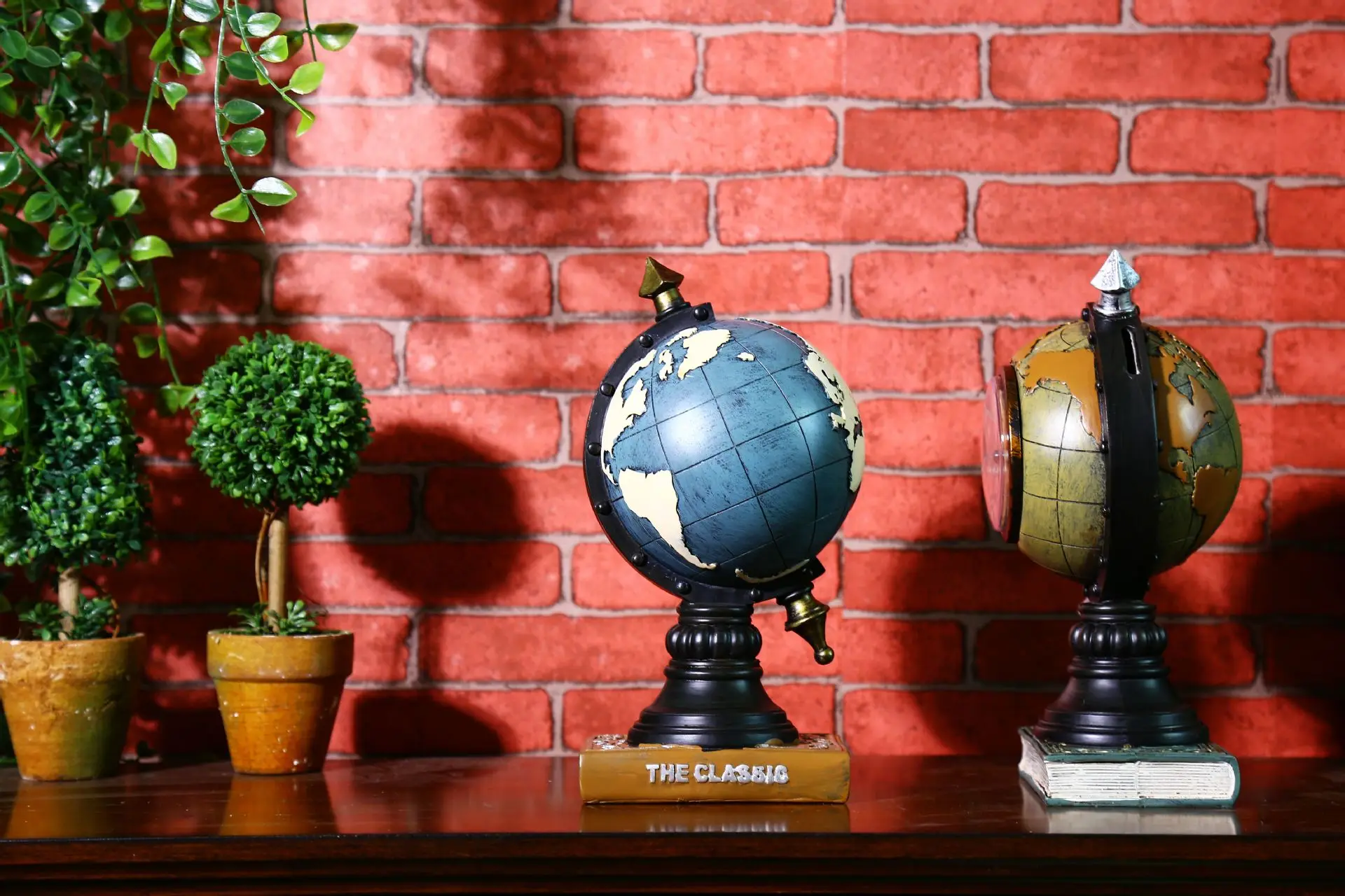 Винтажные настольные часы в стиле ретро винтажные из смолы 23*12*11 см|vintage table clock|table