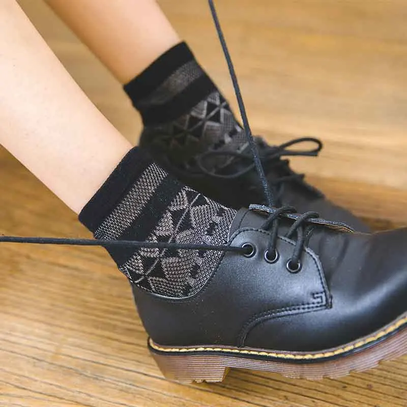 Новинка весна лето [COSPLACOOL] яркие шелковые носки с графикой женские конфетных