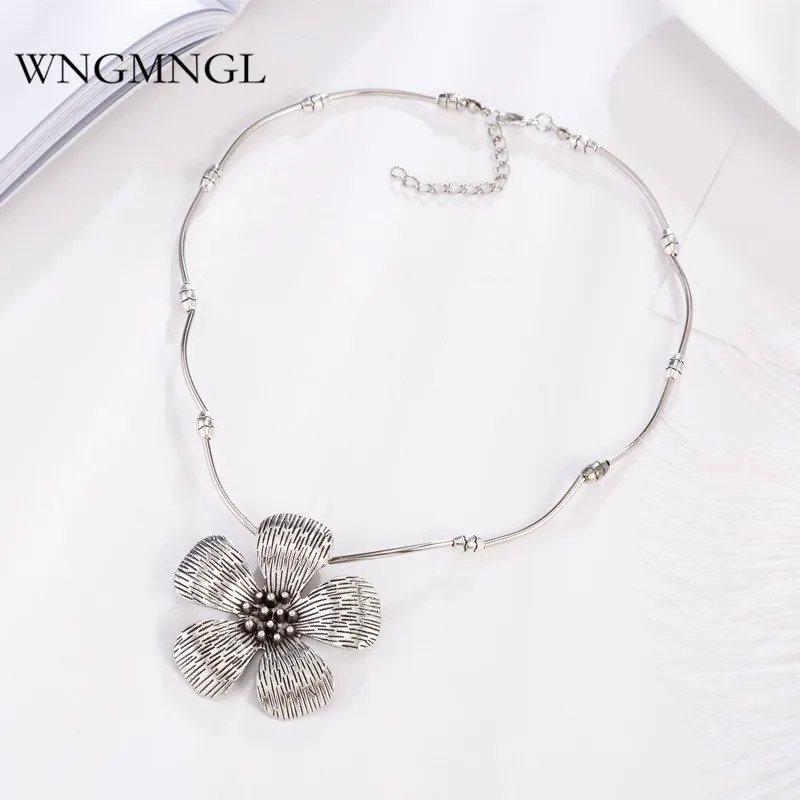 

WNGMNGL New 2018 Women Necklace Vintage Antique Sliver Color Flower Pendant Necklace For Women Statement Sweater Fashion Jewelry