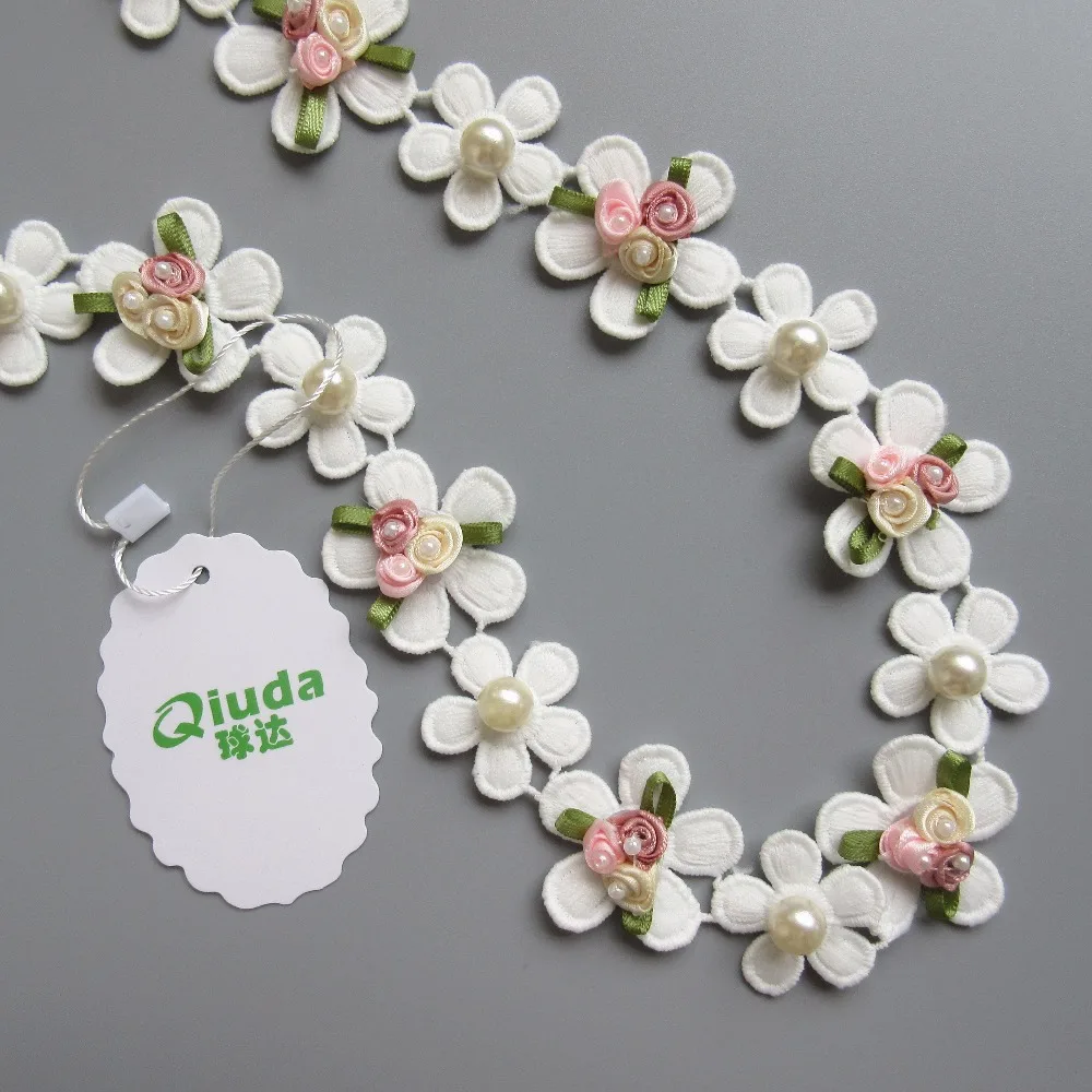 Винтажное платье с кружевной кромкой украшенное жемчугом и бусинами 1 ярд | Дом