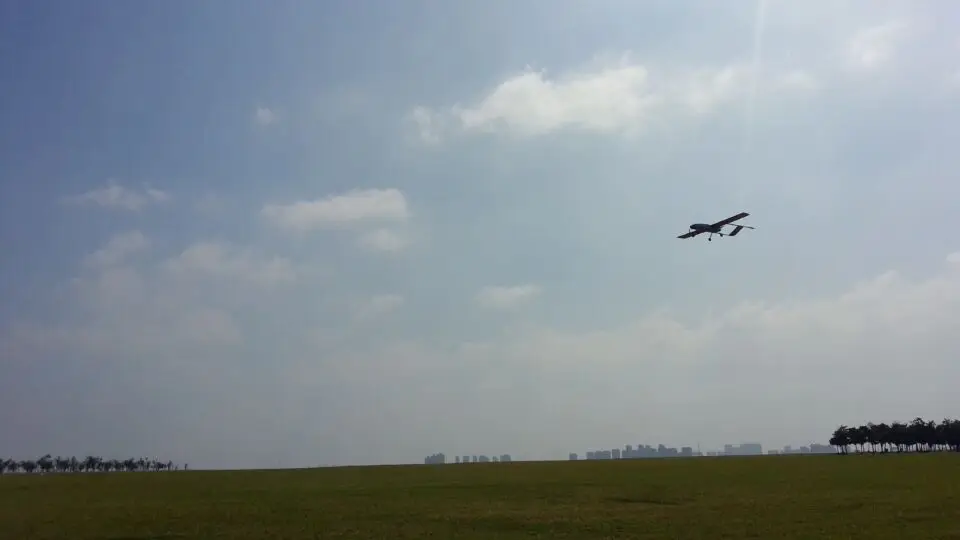 Новое поступление DIY пробкового дерева 2000 мм размах крыльев FPV Самолет RQ-7 rc игрушечный самолет