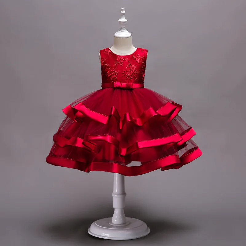 

2018 Retail girl dresses multilayer embroidery lacework dress child soft yarn princess cute dress