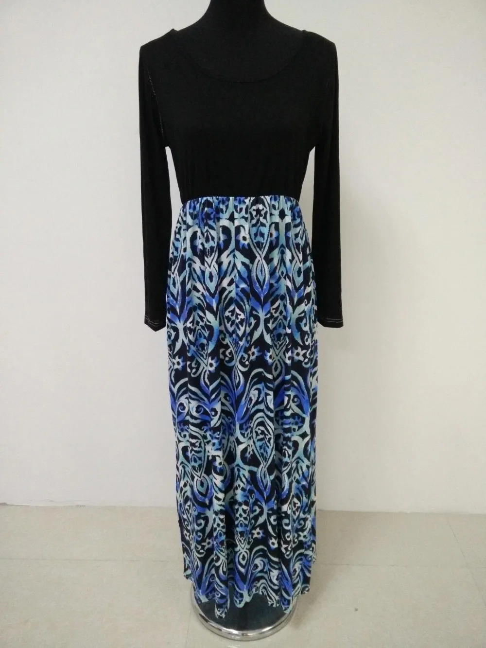 2017 г. Весенне осеннее платье с длинными рукавами для мамы и дочки одинаковое