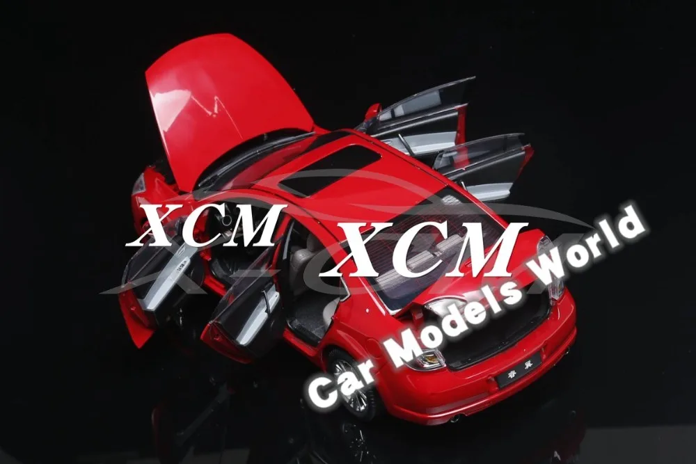 Литая модель автомобиля для Ruiyi 1:18 (красный) + маленький подарок! |