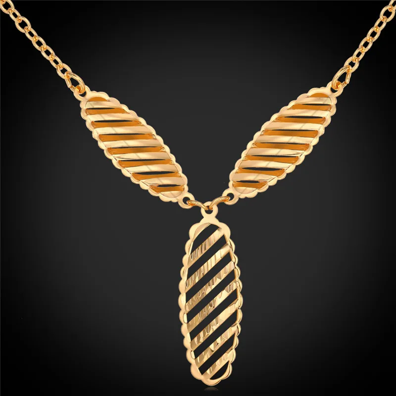

Kpop Pendant Necklace Gold/Silver Color Cloverleaf Pattern Stereo Trendy Fashion Jewelry For Women Accessory N202