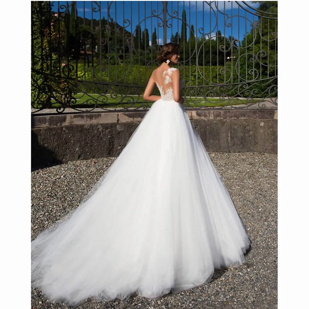 New Arrival 2017 Modern Wedding Dresses White Floor-Length Ball Gown With Count Train Lace Tulle Bridal Gowns | Свадьбы и торжества