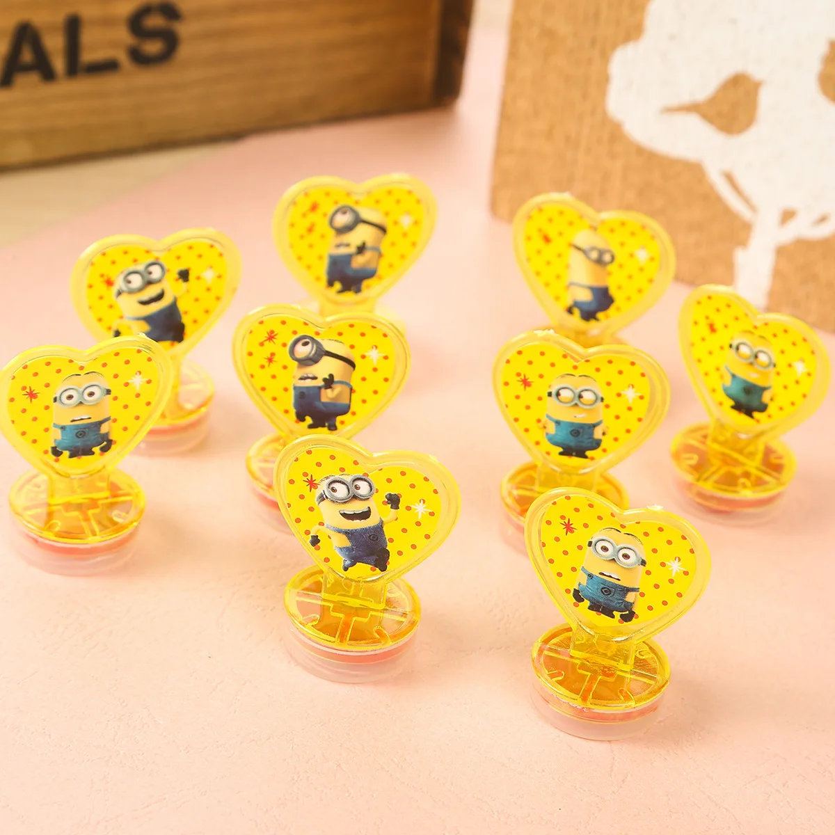 10 шт./лот Миньоны стимулируют детей штампы маленький уплотнитель игрушка