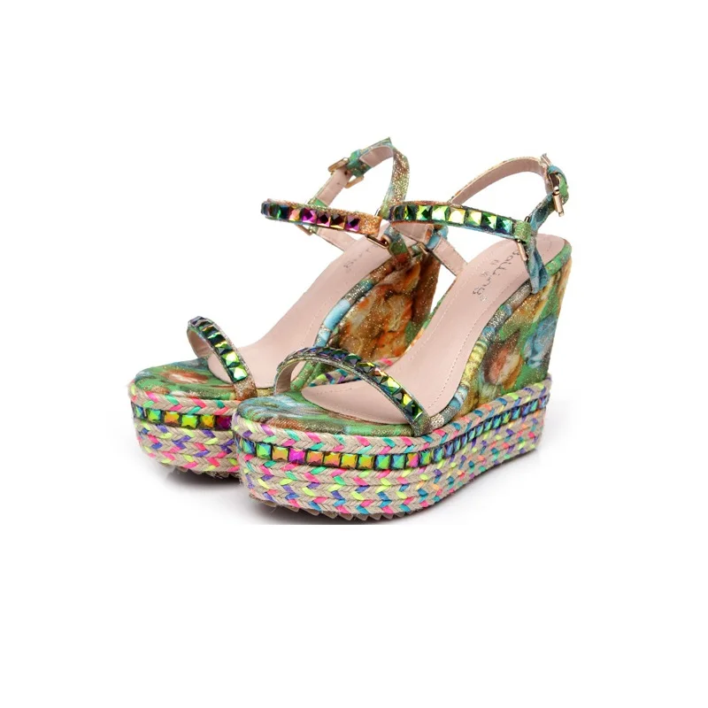 Женские босоножки на высоком каблуке танкетке с открытым носком Повседневная