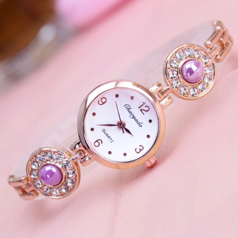 2022 top famous brand Hand catenary watch with diamond pearl beautiful girl female clock quatrz high quality casual wristwatch