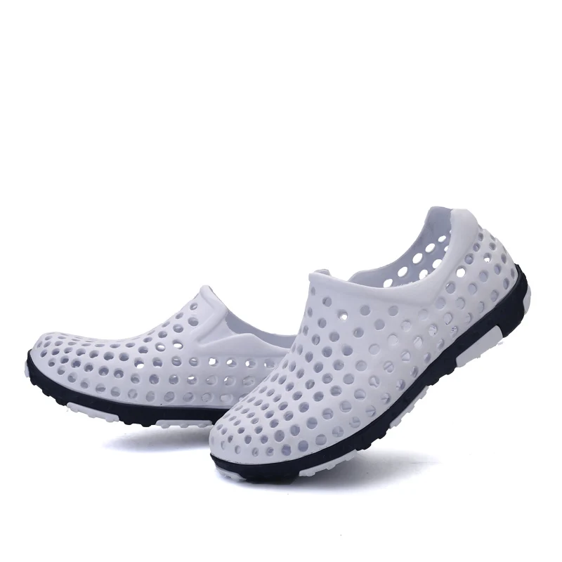 YIQITAZER 2017 New Famous Brand Casual Men Sandals Light Fashion Slipon Summer Cool Sandal Beach Shoes Man Water | Обувь