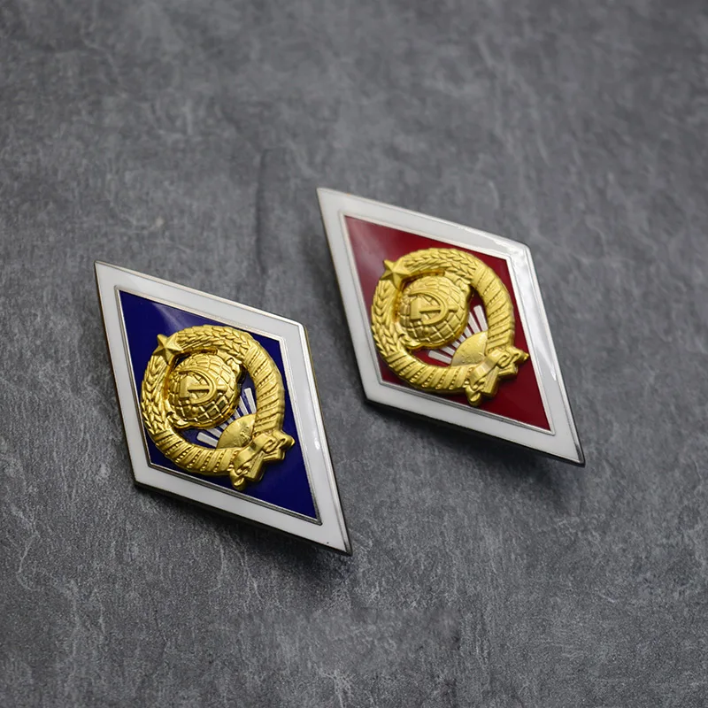 Ромб значок СССР выписанный советским гранатом военное образование имитация