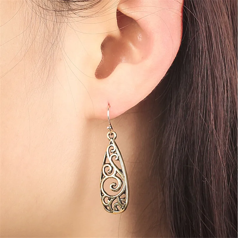 Серьги подвески в ретро стиле женские висячие украшения с полыми цветами