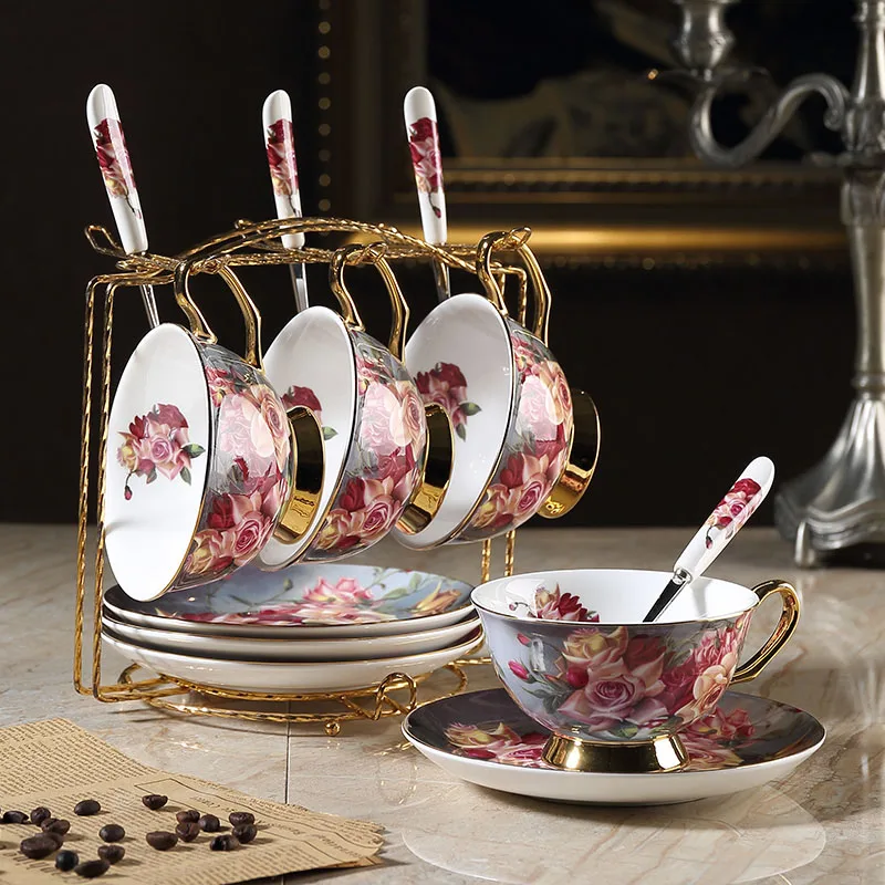 4cups 4saucers Европейский высококачественный набор кофейных чашек из костяного фарфора, креативный Британский цветочный чайный набор чашек, Пномпень, чашка и блюдце, подарочный набор - Цвет: 4cups 4saucers