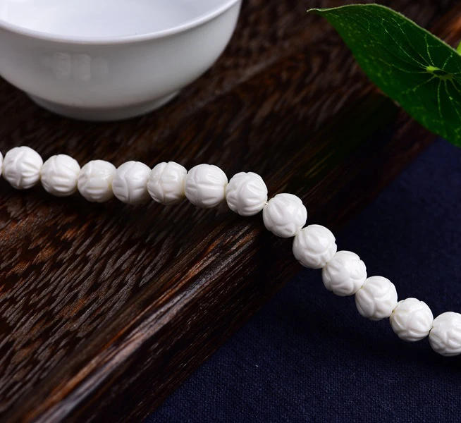 

Natural White Lotus Carving Tridacna Shell Stone Buddha Prayer 6/8/10/12mm Beads For Jewelry Making DIY Bracelet