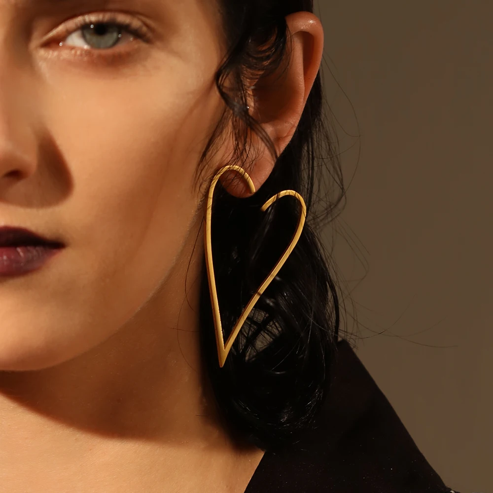 Enfashion ювелирные изделия геометрические серьги с большим сердцем Золото Цвет Нержавеющая сталь длинные висячие серьги для женщин серьги EB171037