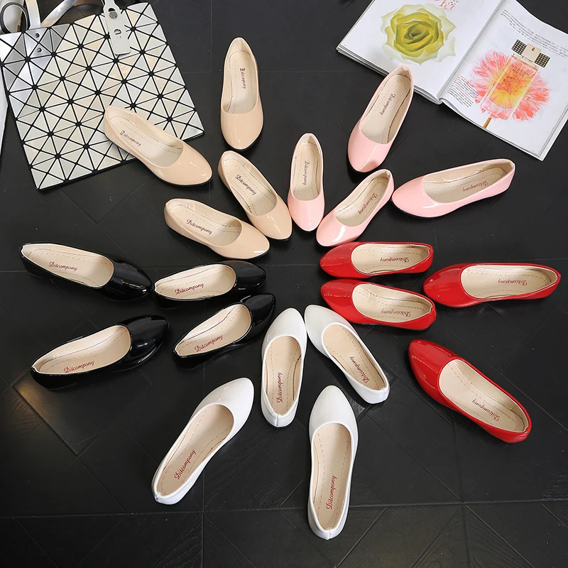 Туфли больших размеров на весну и четыре сезона легкие женские туфли плоской