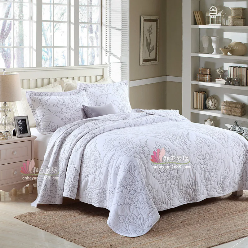 Покрывало на кровать. Покрывало хлопок. Saheser покрывало. Белое стеганое покрывало. Покрывала хлопковые.