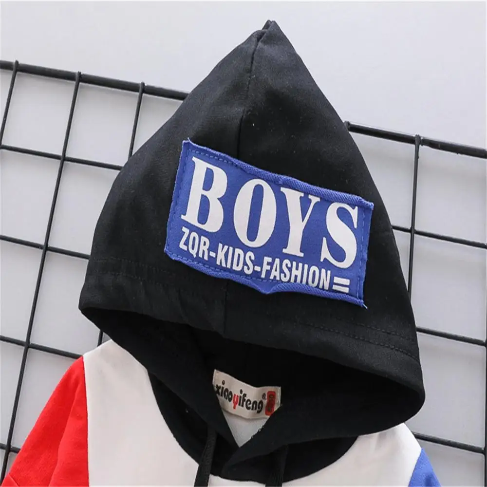 2018 New Boy Autumn Clothing 1-2-3-4 Years Old Baby Cotton Long-Sleeved Hooded Color Matching Coat Fake Two-Piece Sports Suits |
