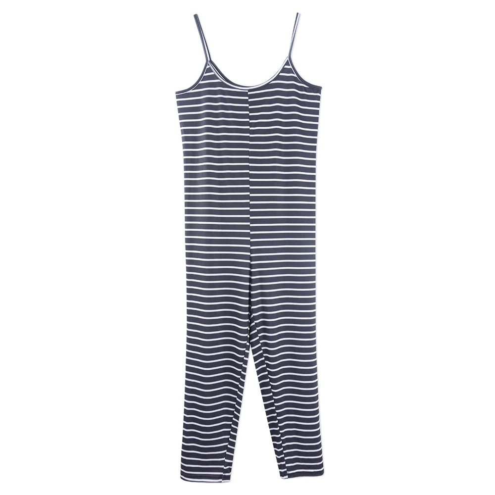 Трикотажный женский комбинезон в полоску с V-образным вырезом |