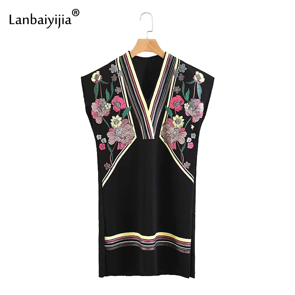 Платье-мини с V-образным вырезом и цветочной вышивкой | Женская одежда