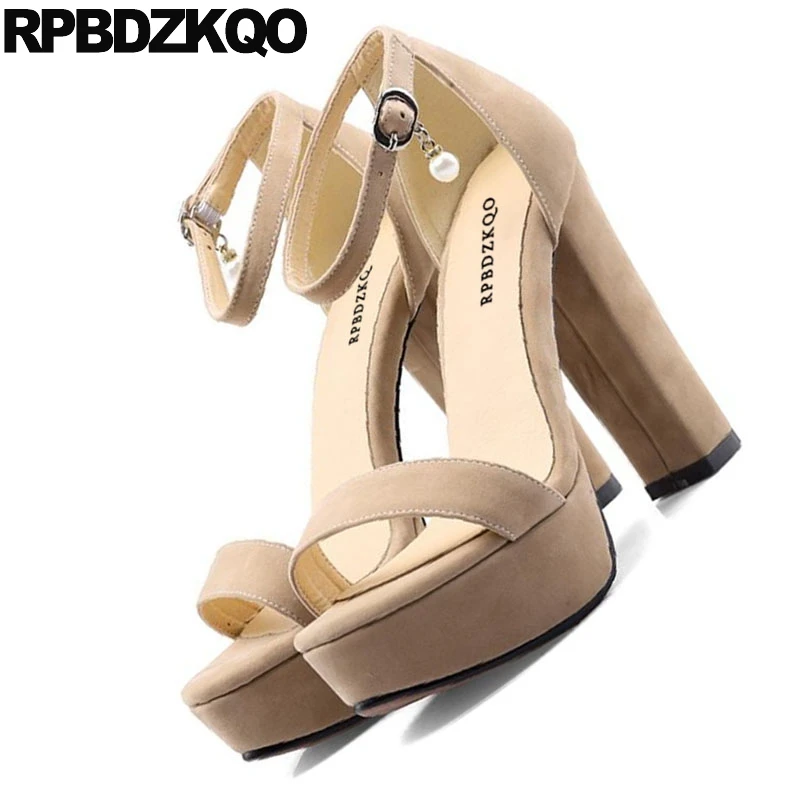 Туфли лодочки женские на квадратном каблуке открытый носок платформа