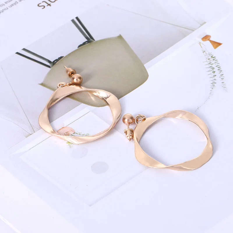 Новые модные ювелирные изделия Необычные геометрические круглые петли