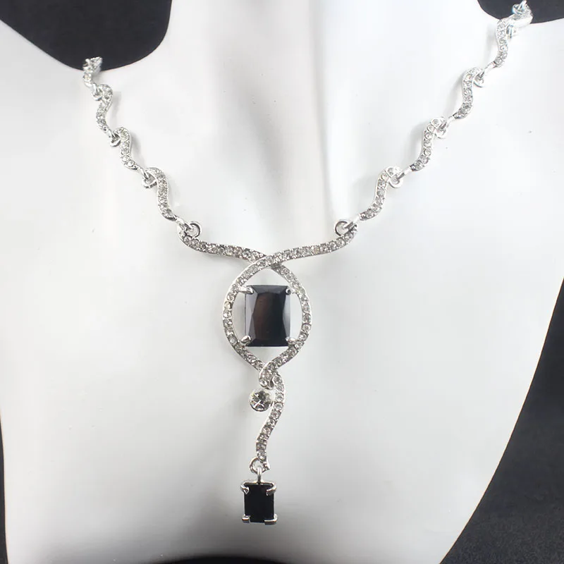 Женский ювелирный комплект из колье и серёг серебристого цвета|jewelry sets for women|bridal
