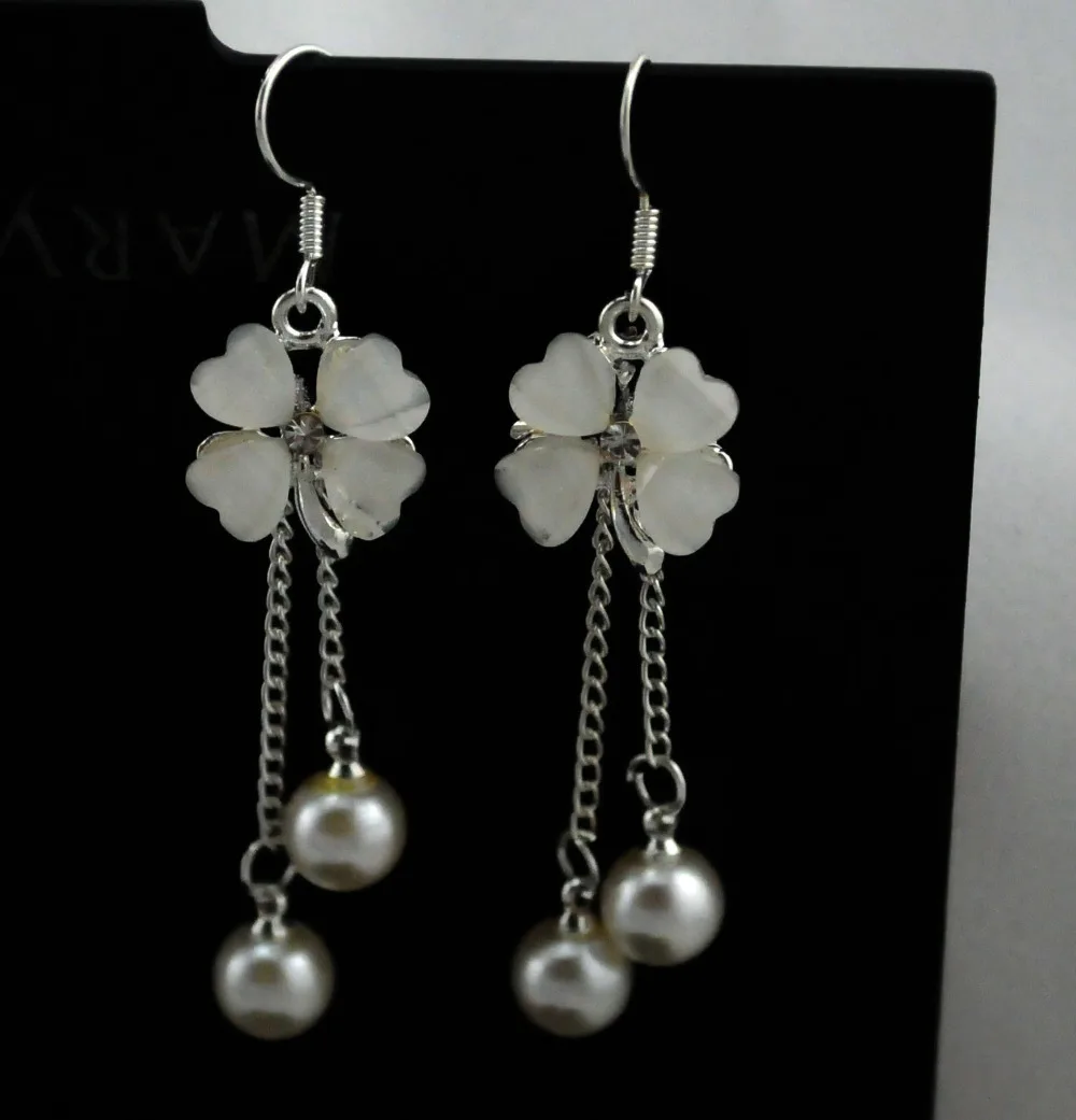 Small and pure fresh flowers long pearl pendants tassel earrings + send a lovely decorative boxes | Украшения и аксессуары