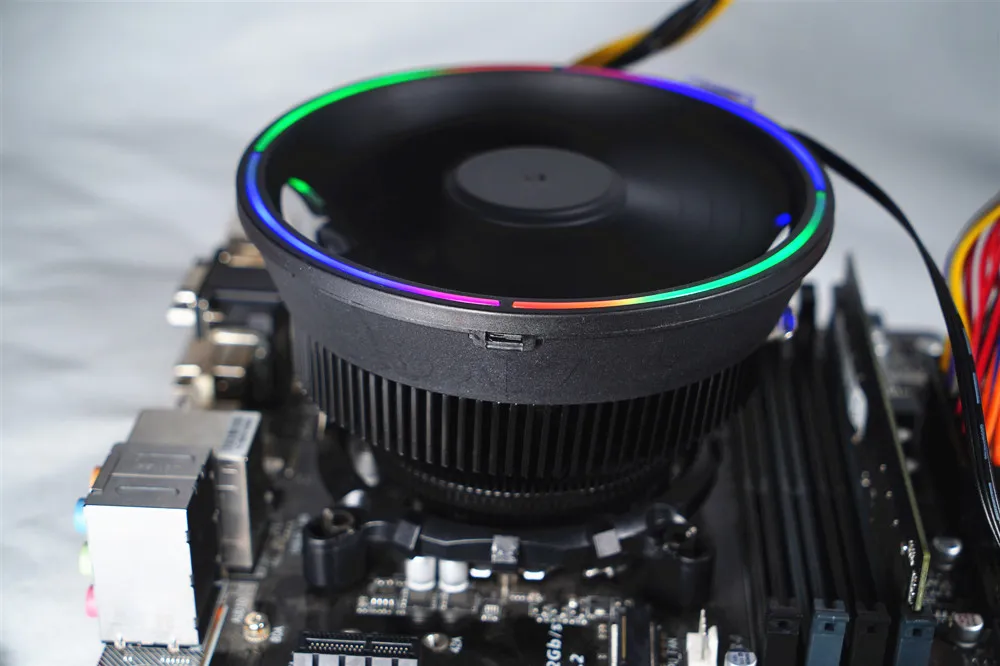 Aigo RGB Cpu Cooler VOID верхний поток радиатора для Intel и AMD охлаждающий вентилятор медный нижний игровой 120 мм вентилятор Радиатор