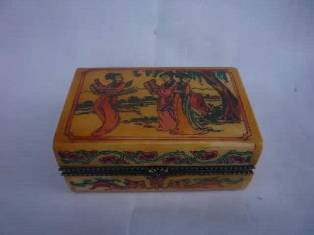 

collection Qing Dynasty bone Jewelry box,Free shipping