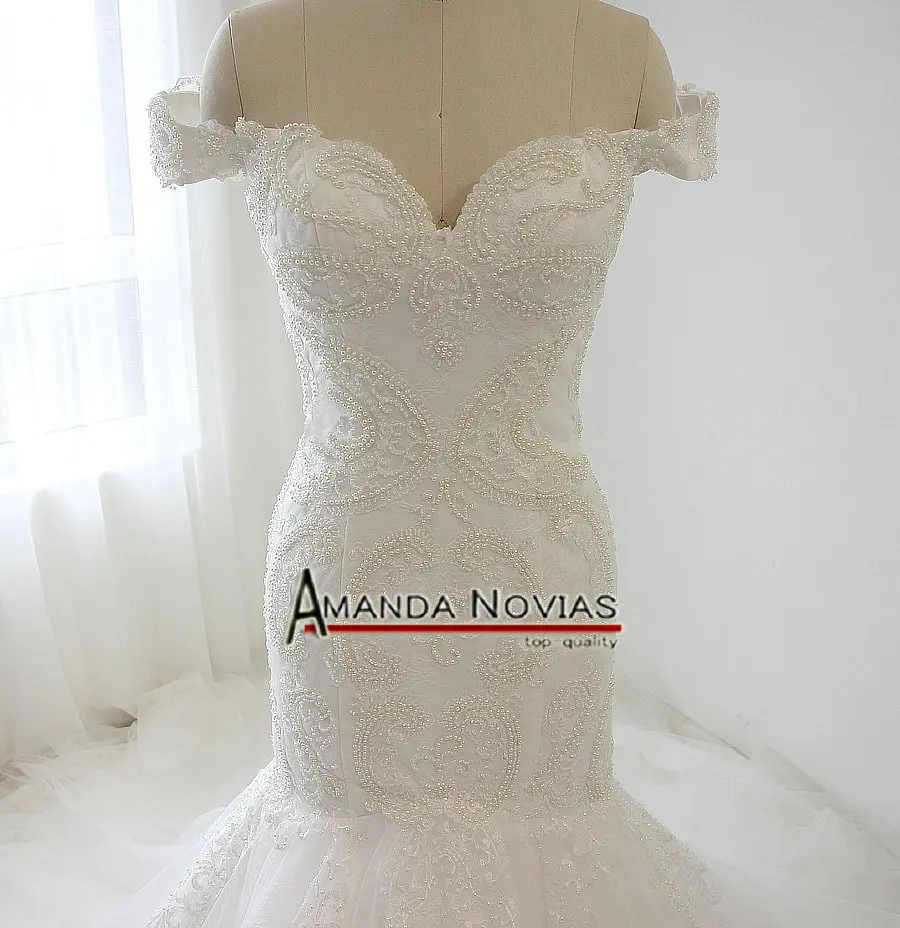 Изготовленное на заказ качественное свадебное платье без бретелек в стиле