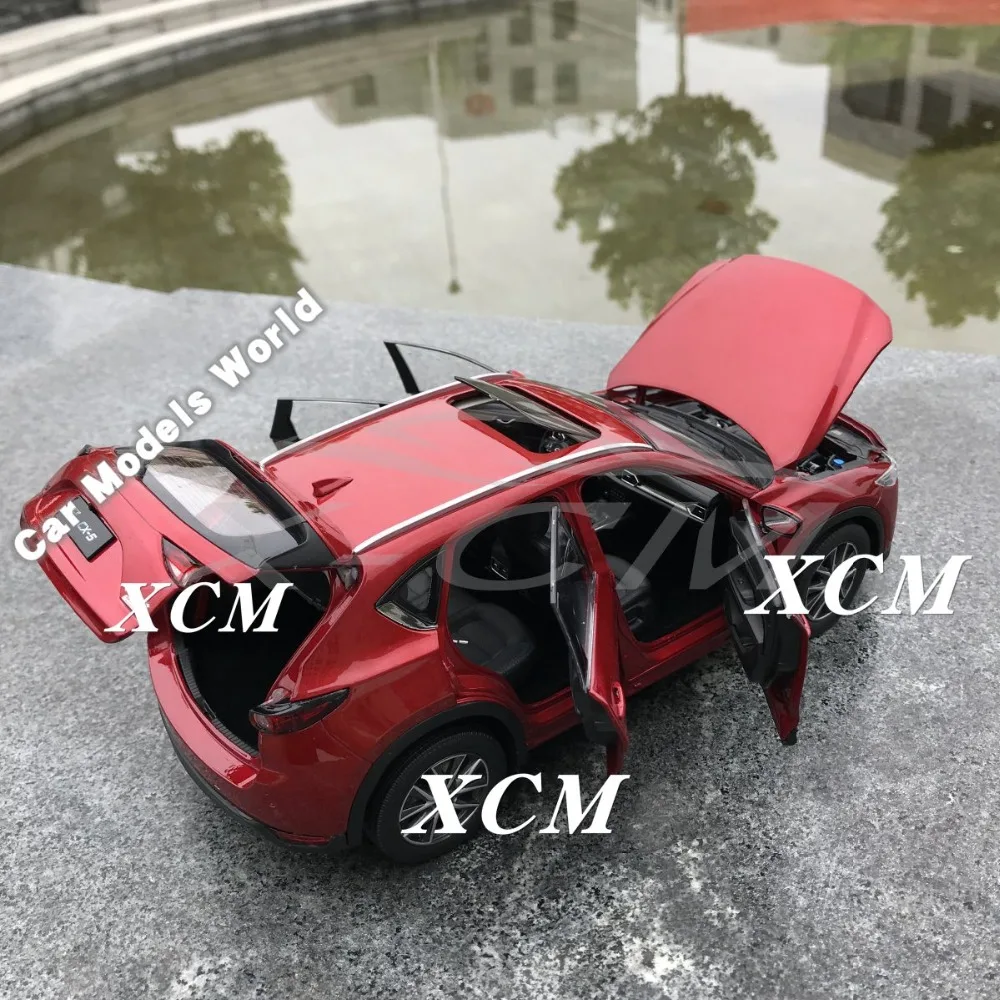 Литая под давлением модель автомобиля для всех новых CX 5 CX5 поколения 2 1:18 (красный)