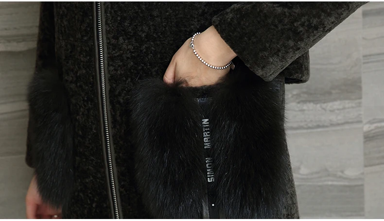 Женская Шуба из лисьего меха с капюшоном и меховым воротником новинка зимы 2018