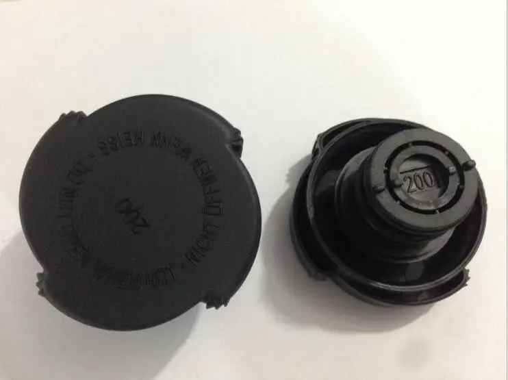 

Крышка радиатора для BMW E32/E38 OEM 17111742231 17111712492;17111712669