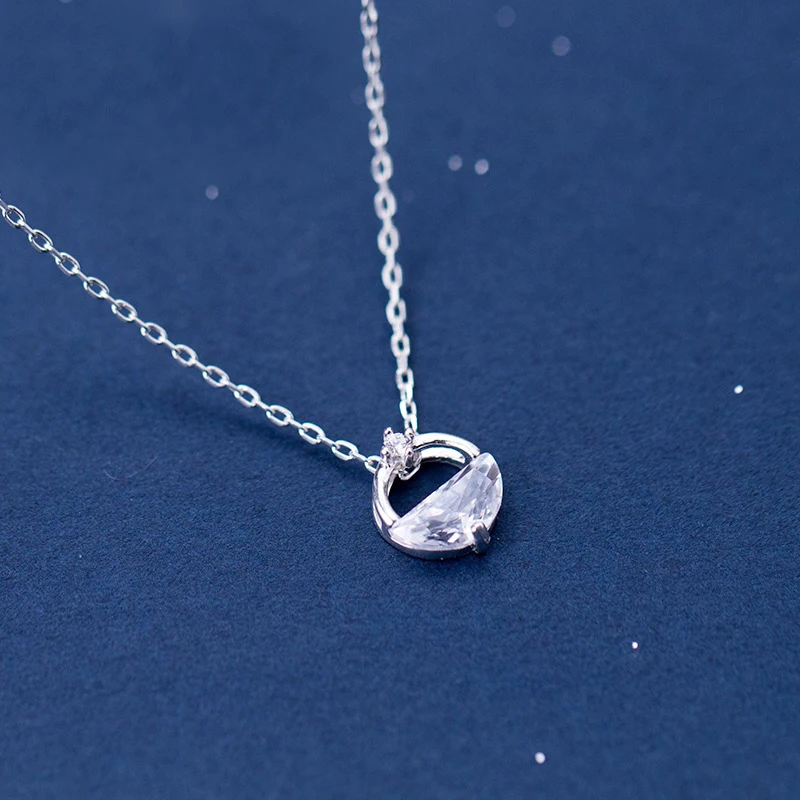 

MloveAcc Original Design 925 Sterling Silver Round Circle with Clear Zirconia Pendant Necklaces for Women Fashion Jewelry