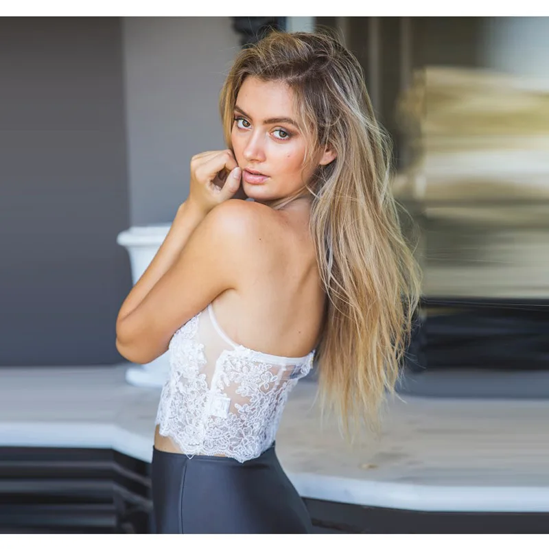 2017 Sexy white party gauze metallic Elegant lace crop top Summer beach backless short halter women tank camis | Женская одежда