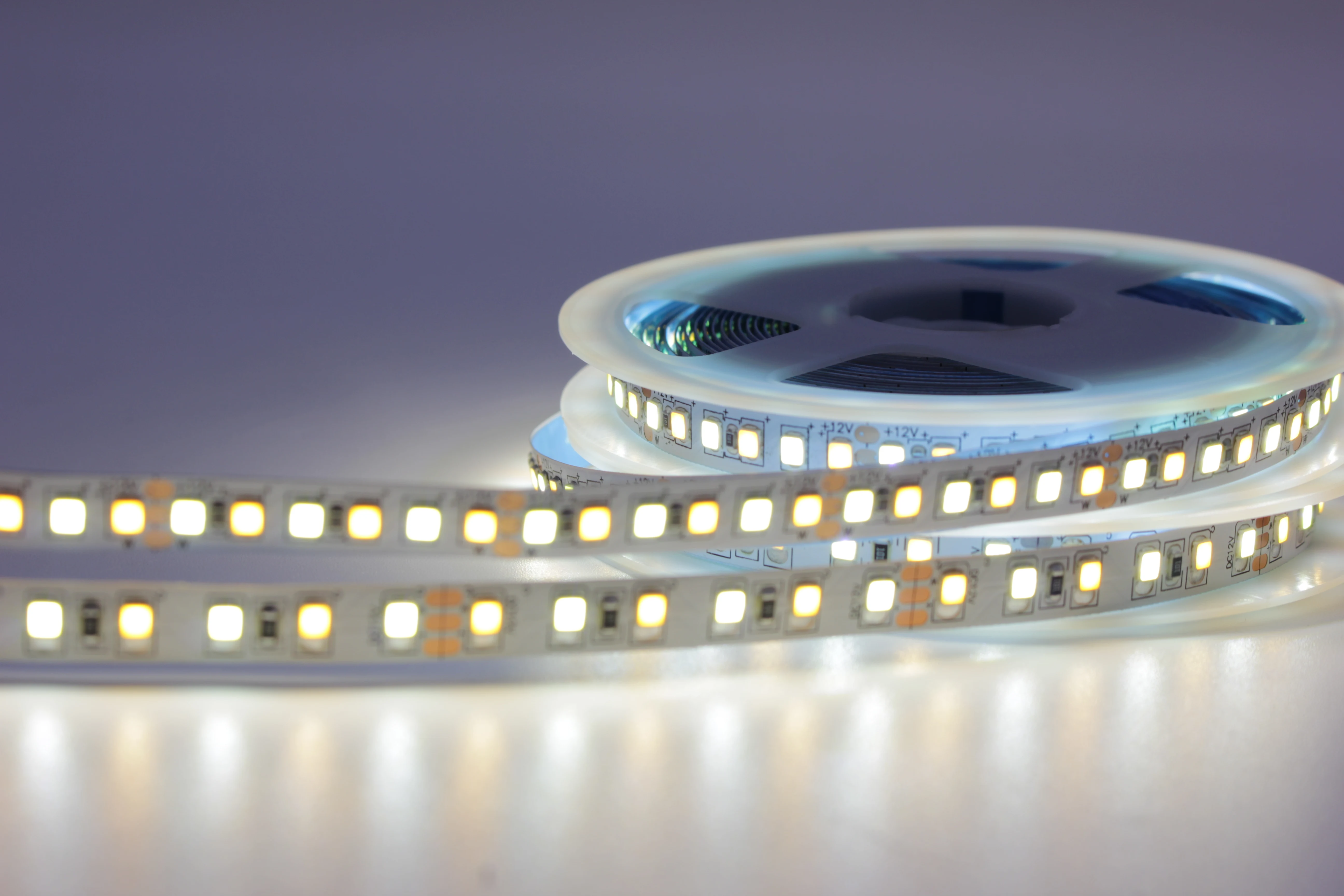 Двухцветная светодиодная лента 5 м CRI&gt80 SMD2835 CCT с регулируемой яркостью 12 В 24