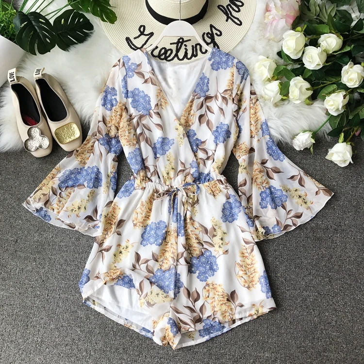 Цветочный короткий женский комбинезон с v-образным вырезом, пляжный Boho с принтом, с рюшами, сексуальный корейский элегантный шифоновый ромперы-туники, летний женский комбинезон