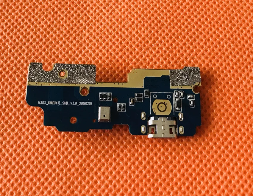 Б/у оригинальная зарядная плата с разъемом USB+ микрофон для UMI UMIDIGI C NOTE MTK6737T четырехъядерный процессор 5,5 дюйма FHD