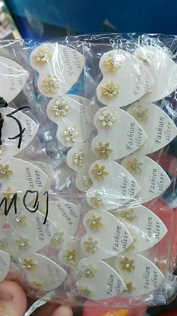 Натуральный цветок 24 комплекта Швабра раковины серьги оболочки Fluorial 5 лепестков