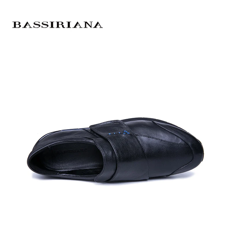 BASSIRIANA new spring and autumn men's casual sports shoes hook &amp loop convenient comfortable natural leather | Обувь