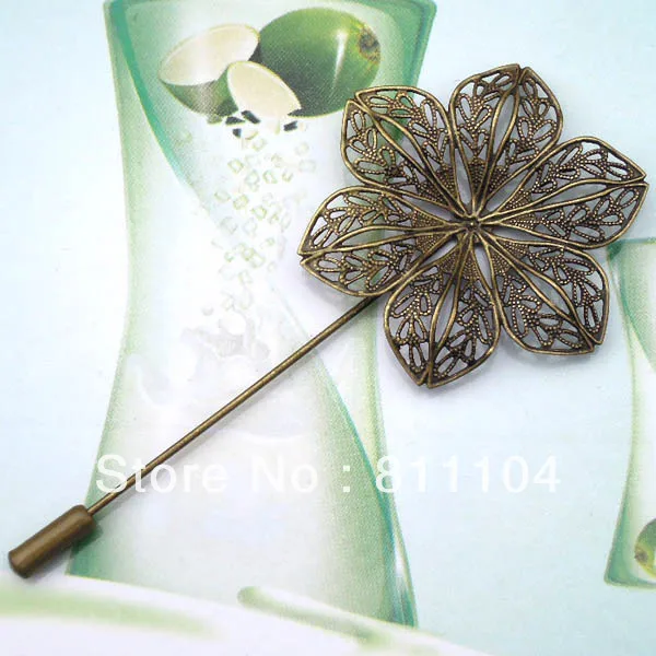 Брошь в виде большого цветка с медным покрытием и эффектом старинной бронзы |