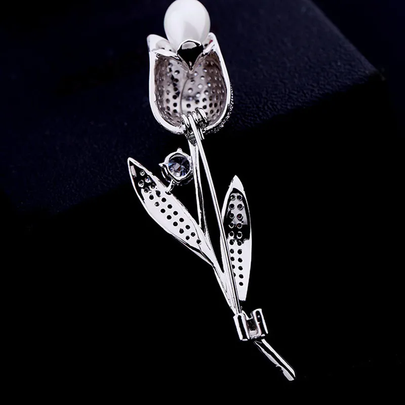 Женская Брошь в виде розы с фианитами для свитера или куртки | Украшения и
